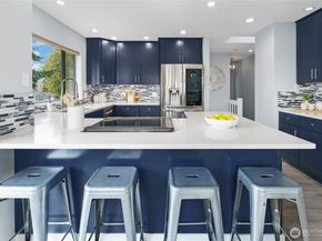 6214 NE 129th Street, Kirkland WA 98034