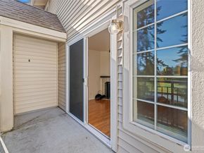 8512 242nd Street SW 3, Edmonds WA 98026