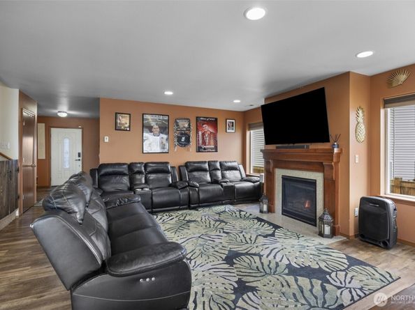 11707 22nd Street SE, Lake Stevens WA 98258