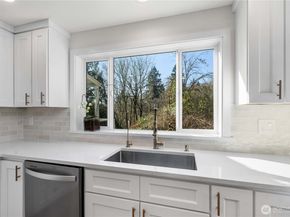 14609 142nd Avenue SE, Renton WA 98059