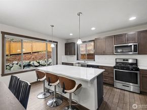 18320 3rd Drive SE, Bothell WA 98012