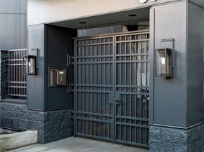 9039 NE Juanita Drive 306, Kirkland WA 98034