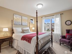 7301 Thompson Avenue SE, Snoqualmie WA 98065