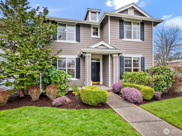 7301 Thompson Avenue SE, Snoqualmie WA 98065