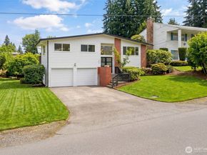 1324 E Walnut Street, Kent WA 98030