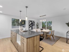 1324 E Walnut Street, Kent WA 98030