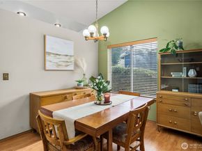 5103 S Garden Loop Road 25, Seattle WA 98118