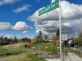 5103 S Garden Loop Road 25, Seattle WA 98118