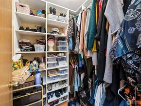 5103 S Garden Loop Road 25, Seattle WA 98118