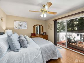 5103 S Garden Loop Road 25, Seattle WA 98118