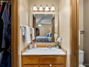 5103 S Garden Loop Road 25, Seattle WA 98118