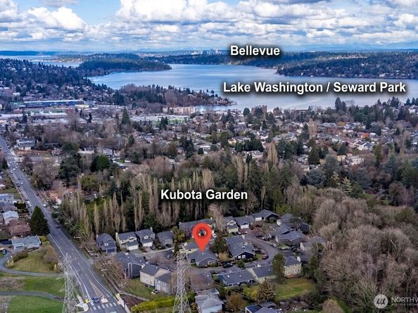 5103 S Garden Loop Road 25, Seattle WA 98118