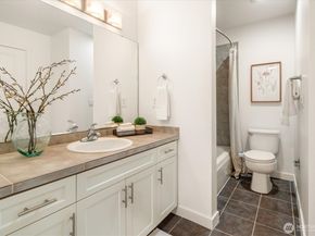 3915 243rd Pl SE K101, Bothell WA 98021