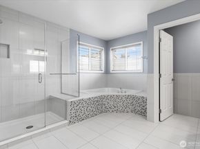 17608 13th Avenue W, Lynnwood WA 98037