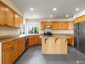 17608 13th Avenue W, Lynnwood WA 98037