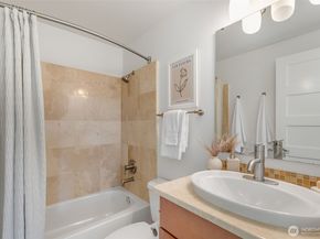 231 Belmont Avenue E 206, Seattle WA 98102