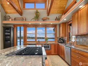15550 Sandy Hook Rd NE, Poulsbo WA 98370