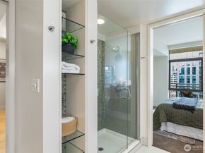 820 Blanchard Street 1406, Seattle WA 98121