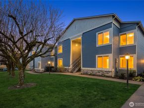 11905 93rd Avenue NE A104, Kirkland WA 98034