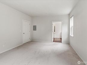 107 164th Street SE 2103, Bothell WA 98012