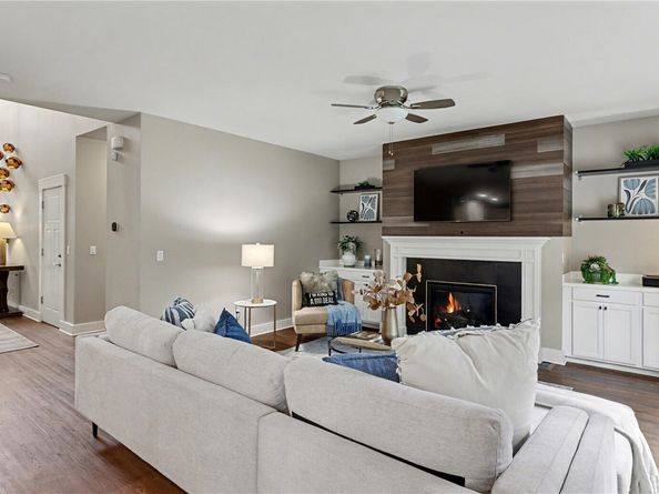 15549 SE 160th Place, Renton WA 98058