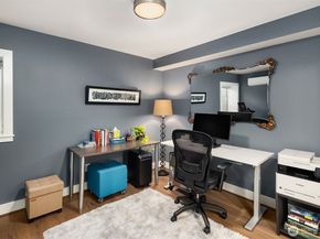 901 W McGraw Street 6, Seattle WA 98119