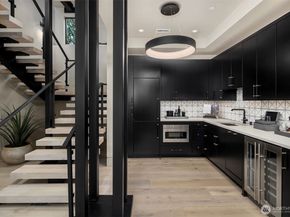 9630 SE 5th Street, Bellevue WA 98004