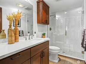 2422 NW 58th Street 202, Seattle WA 98107