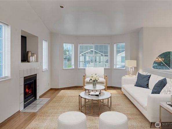 9744 57th Avenue S, Seattle WA 98118