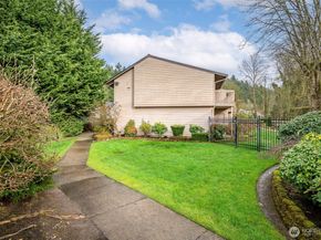 8521 S 259th Street B15, Kent WA 98030