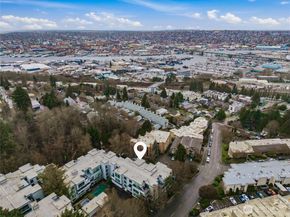 2500 W Manor Place 216, Seattle WA 98199