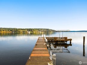 17765 Beach Drive NE, Lake Forest Park WA 98155