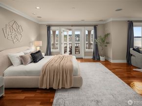 17765 Beach Drive NE, Lake Forest Park WA 98155