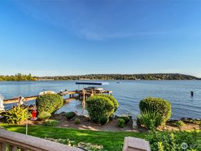 17765 Beach Drive NE, Lake Forest Park WA 98155