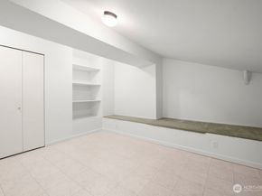 4617 103rd Lane NE, Kirkland WA 98033