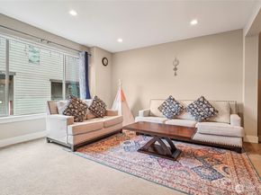 301 S 47th Street B, Renton WA 98055