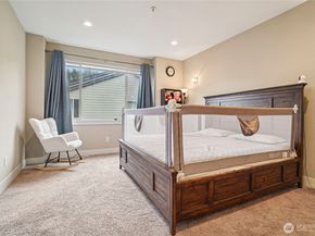 301 S 47th Street B, Renton WA 98055