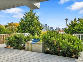 922 Nob Hill Avenue N, Seattle WA 98109