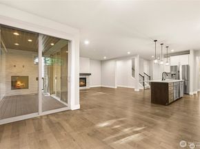 12055 SE May Creek Park Drive, Newcastle WA 98056