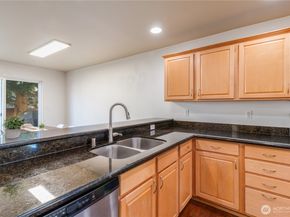 4122 214th Street SW D, Mountlake Terrace WA 98043