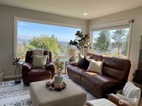 10205 Occidental Avenue S, Seattle WA 98168