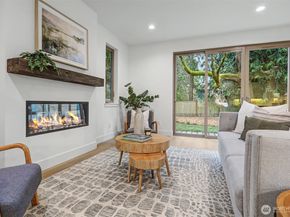 11251 108th Avenue NE, Kirkland WA 98033