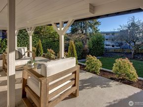 505 W Kinnear Place, Seattle WA 98119