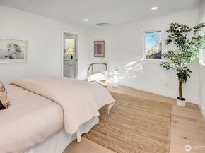 505 W Kinnear Place, Seattle WA 98119