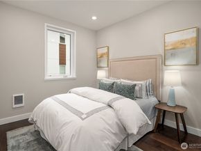 23121 NE 8th Street A4, Sammamish WA 98074