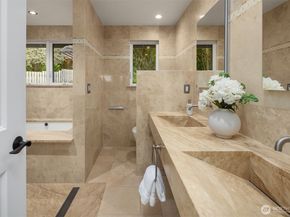 8413 SE 53rd Place, Mercer Island WA 98040