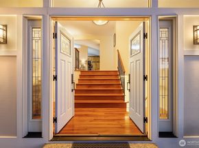 8413 SE 53rd Place, Mercer Island WA 98040