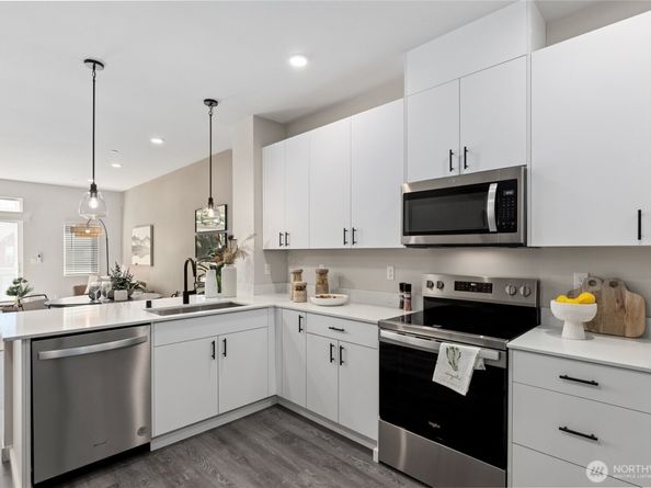 16111 36TH Avenue W J3, Lynnwood WA 98087