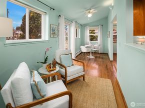 2530 26th Avenue W, Seattle WA 98199