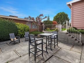 2530 26th Avenue W, Seattle WA 98199